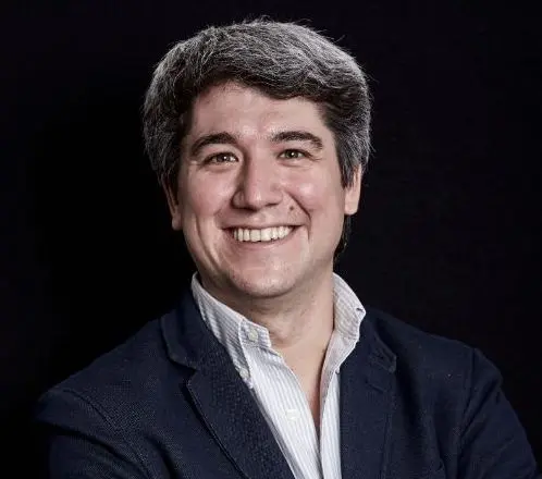 Jose L Mompell